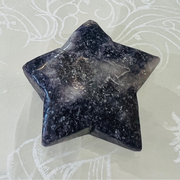 Lepidolite Star Crystal Carving, 44 grams - Picture 8 of 14